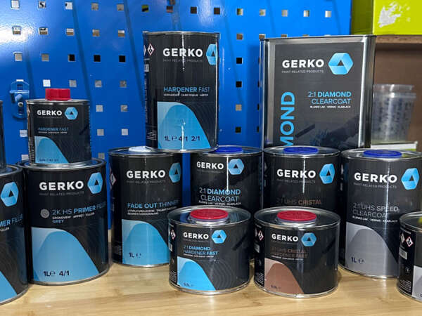 Bezbojni lak za vaš auto, kako odabrati pravi